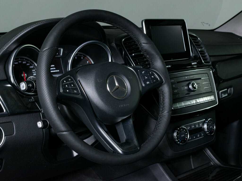 Купить Mercedes-Benz GLE с пробегом. Фото: #14
