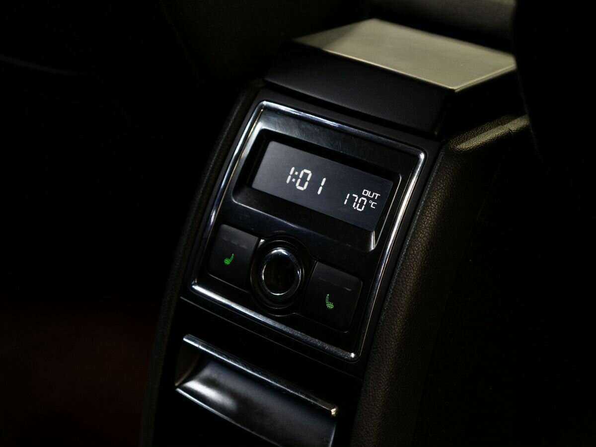 Купить Skoda Superb с пробегом. Фото: #9