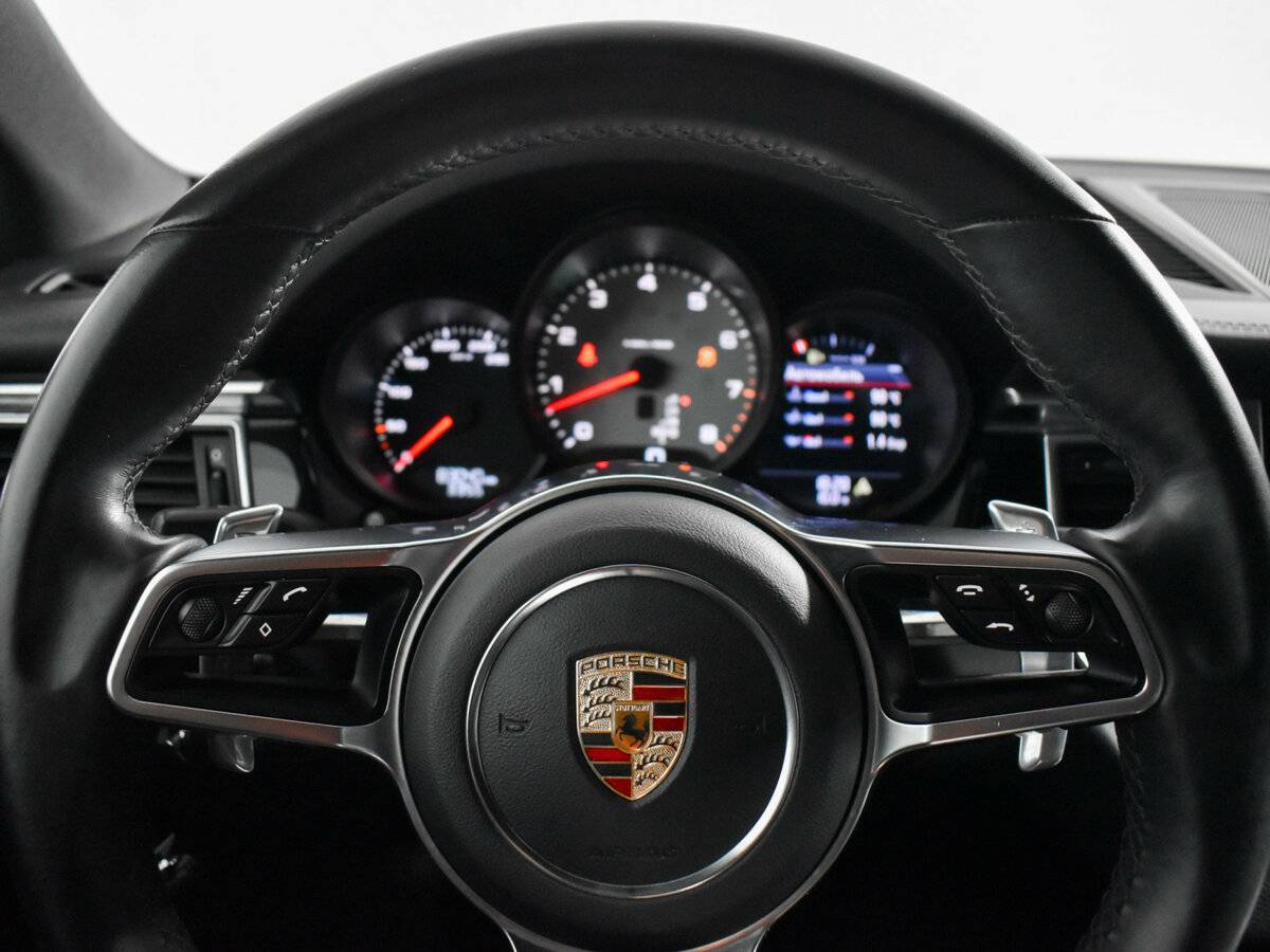 Купить Porsche Macan с пробегом. Фото: #16