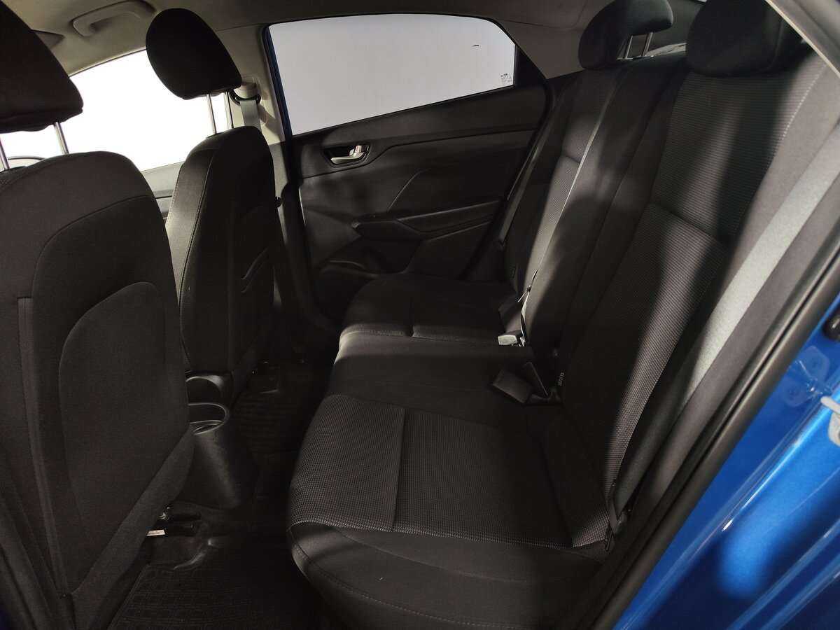 Купить Hyundai Solaris с пробегом. Фото: #6