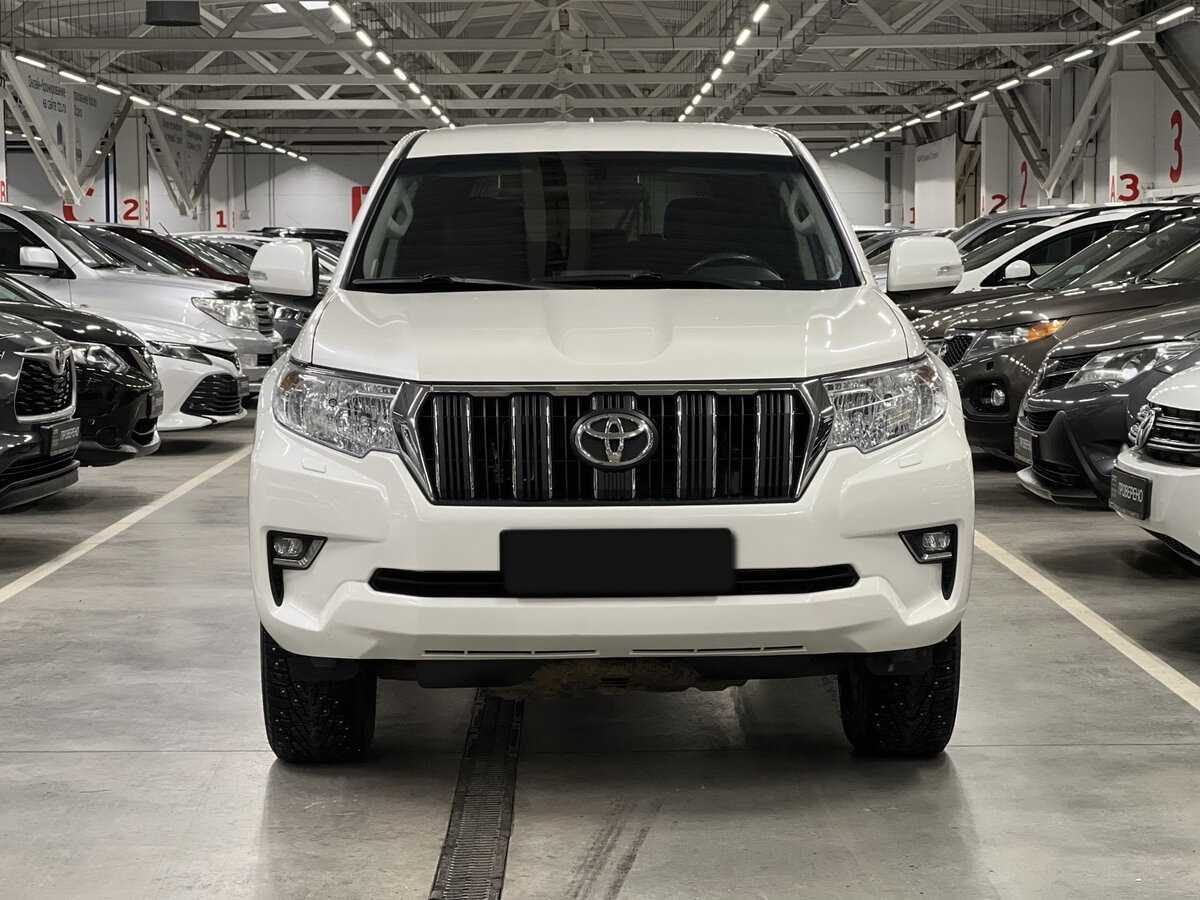 Купить Toyota Land Cruiser Prado с пробегом. Фото: #1