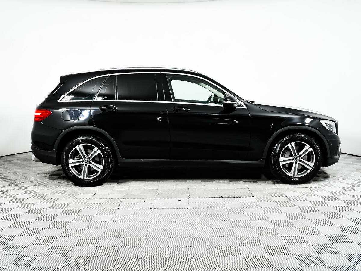 Купить Mercedes-Benz GLC с пробегом. Фото: #3