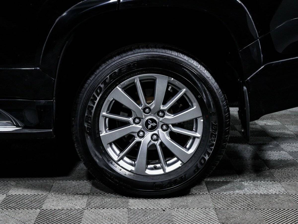 Купить Mitsubishi Pajero Sport с пробегом. Фото: #12
