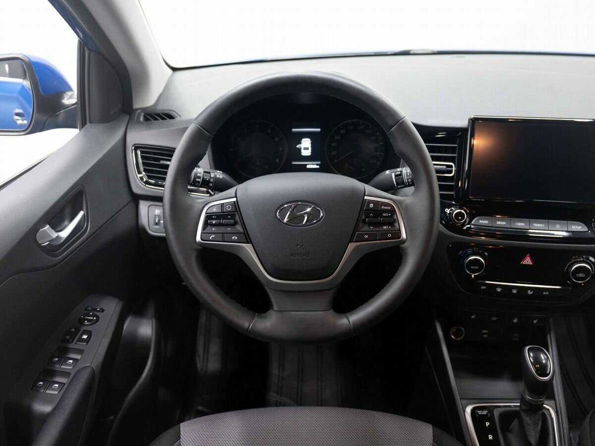 Купить Hyundai Solaris с пробегом. Фото: #14