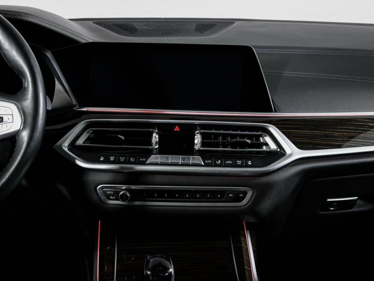 Купить BMW X7 с пробегом. Фото: #10