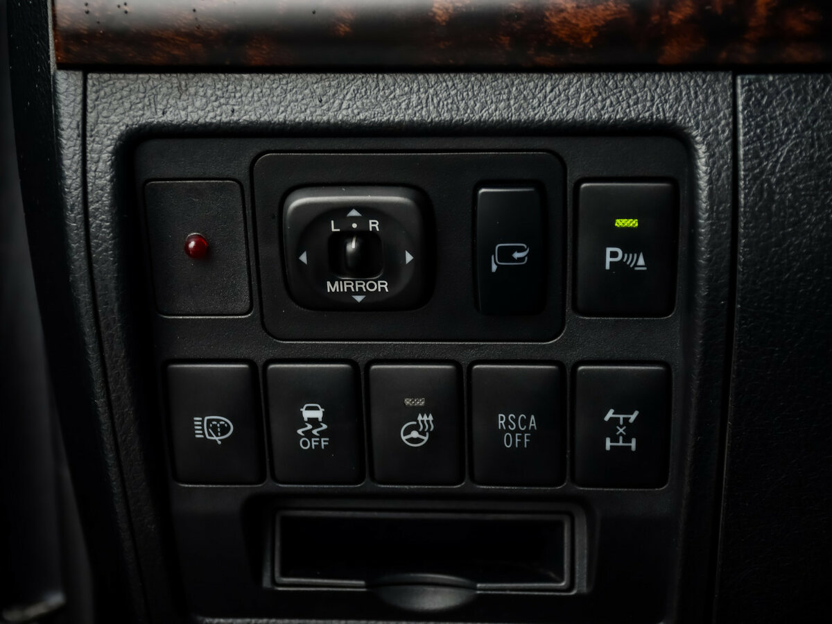 Купить Toyota Land Cruiser с пробегом. Фото: #16