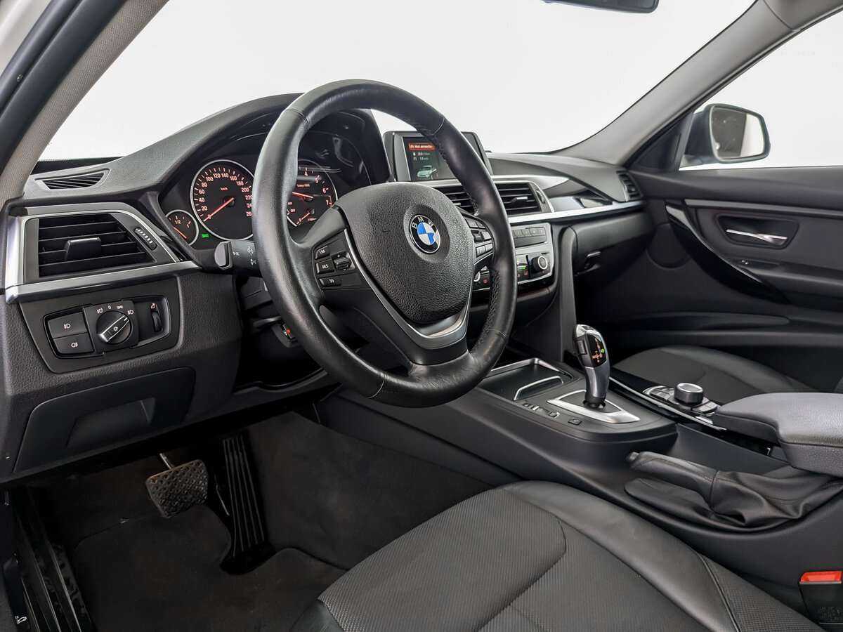 Купить BMW 3 серии с пробегом. Фото: #12