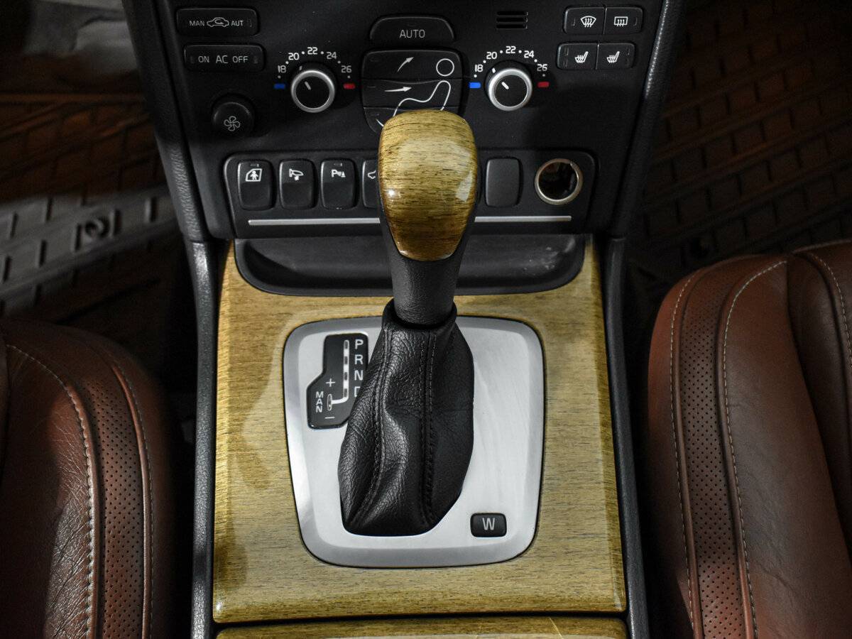 Купить Volvo XC90 с пробегом. Фото: #7