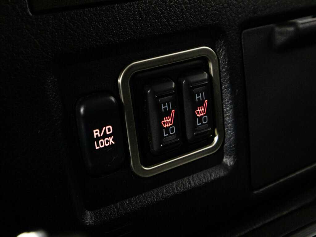 Купить Mitsubishi Pajero с пробегом. Фото: #15
