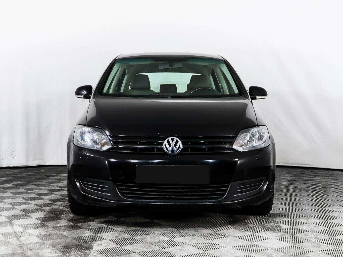 Купить Volkswagen Golf Plus с пробегом. Фото: #1