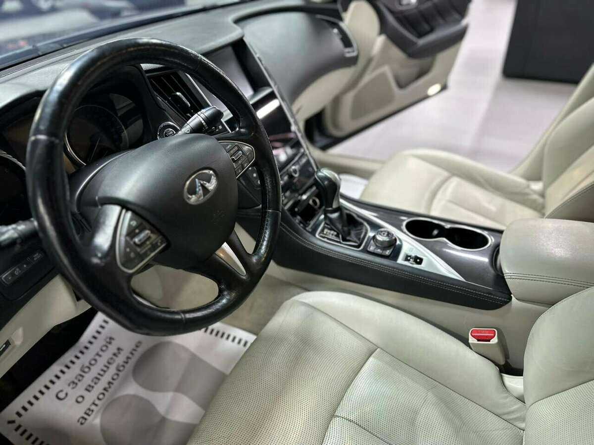 Купить Infiniti Q50 с пробегом. Фото: #6