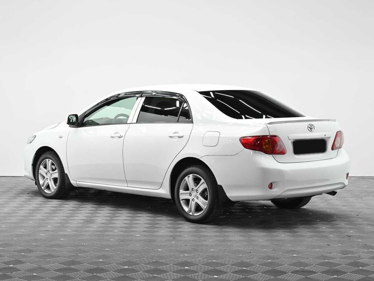 Купить Toyota Corolla с пробегом. Фото: #2