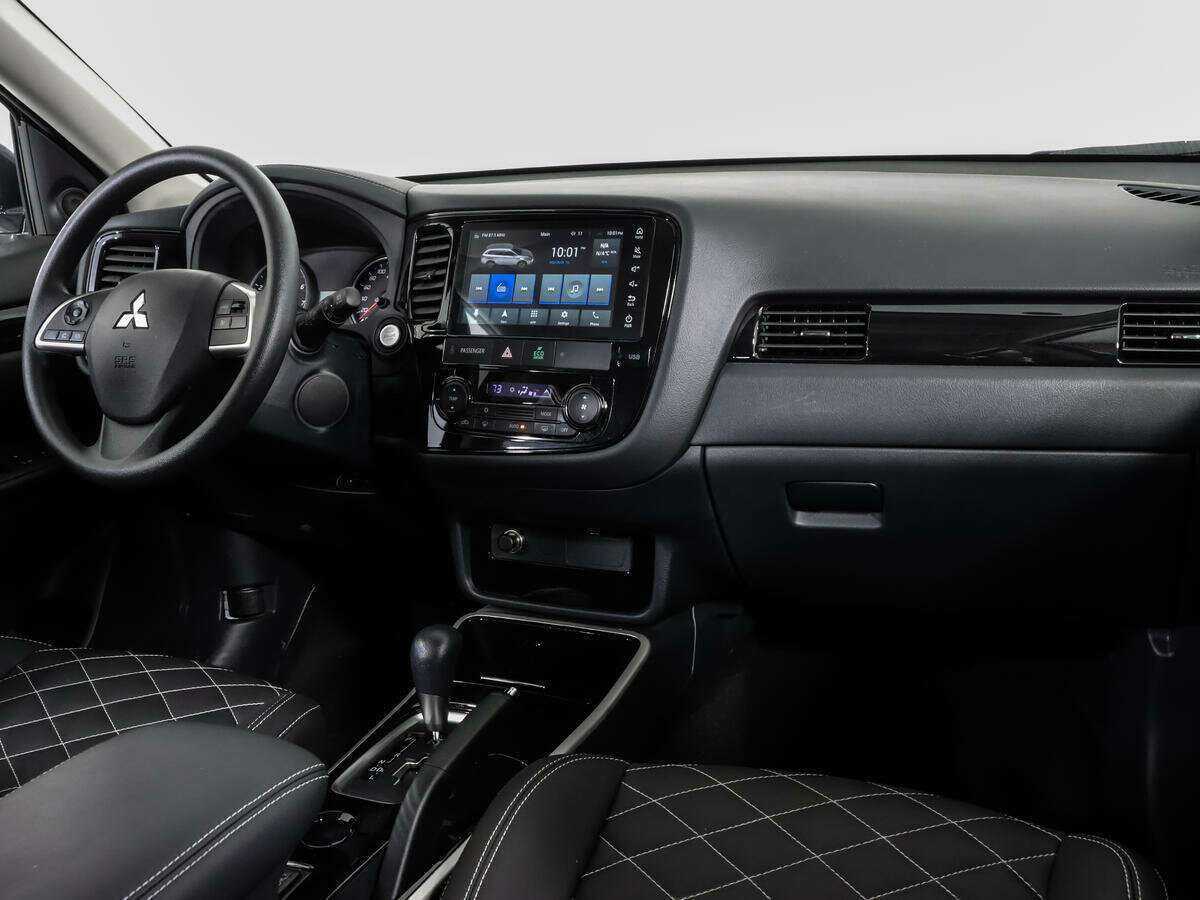 Купить Mitsubishi Outlander с пробегом. Фото: #6