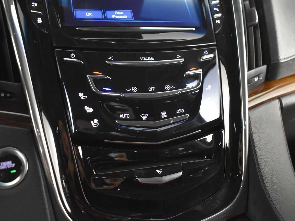 Купить Cadillac Escalade с пробегом. Фото: #22