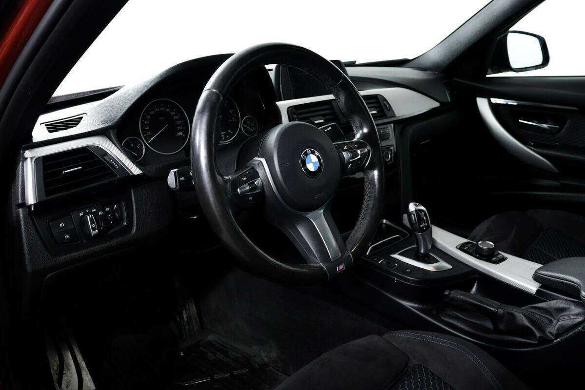Купить BMW 3 серии с пробегом. Фото: #12