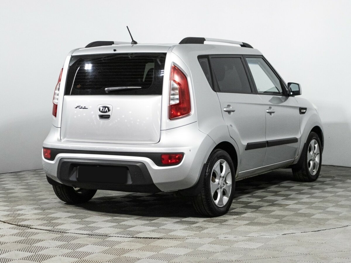 Купить Kia Soul с пробегом. Фото: #4
