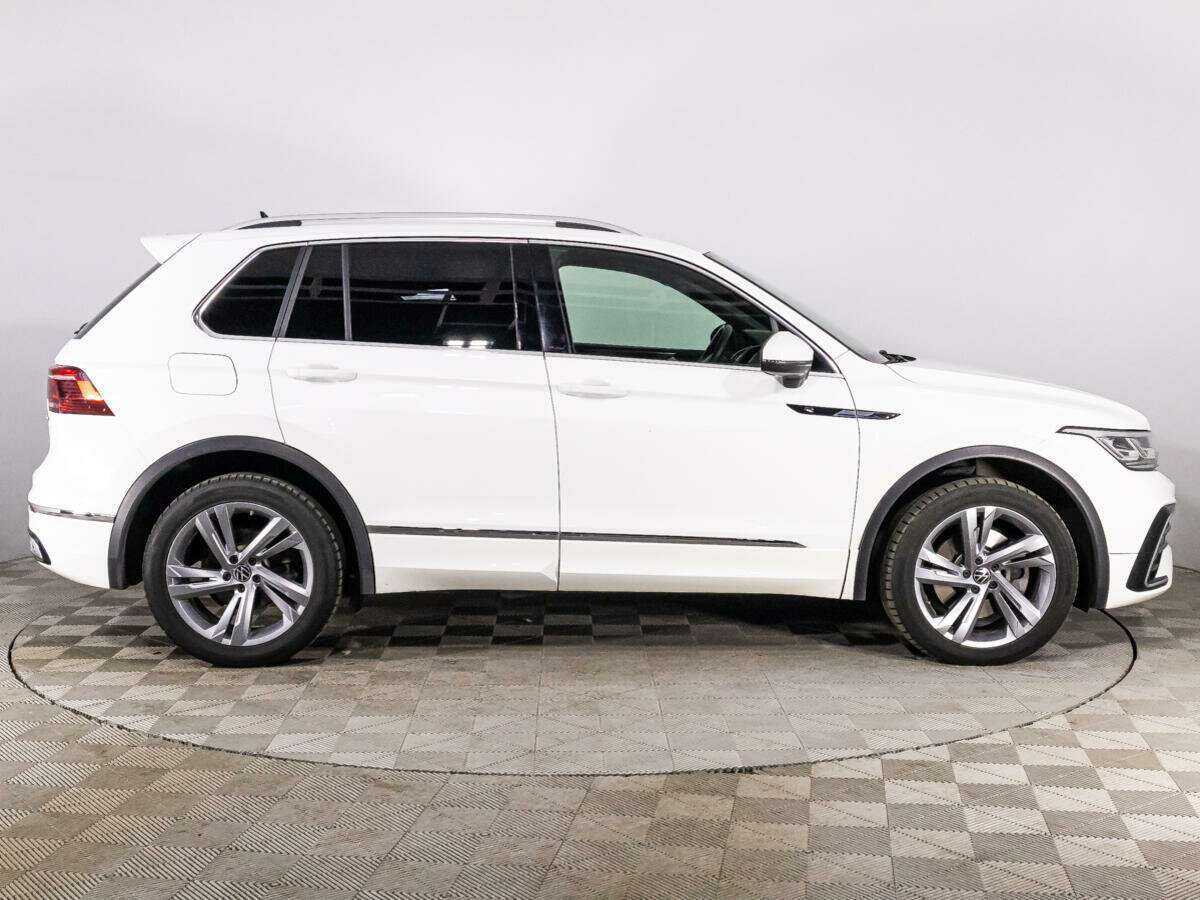 Купить Volkswagen Tiguan с пробегом. Фото: #3