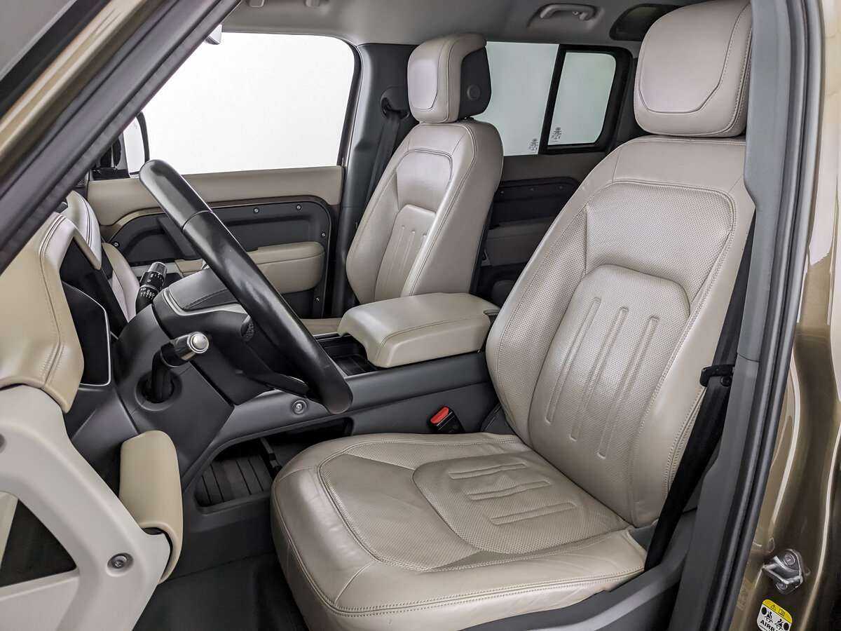 Купить Land Rover Defender с пробегом. Фото: #12