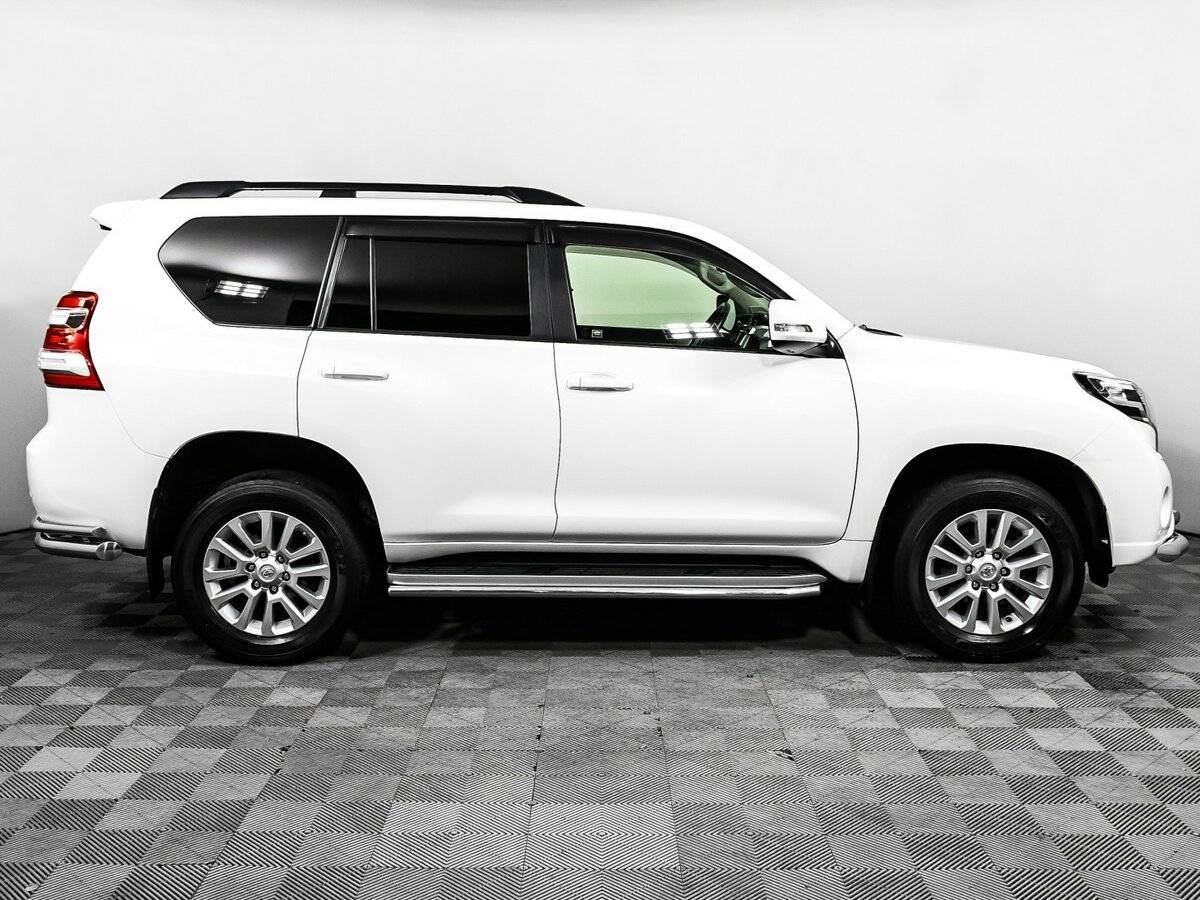 Купить Toyota Land Cruiser Prado с пробегом. Фото: #3