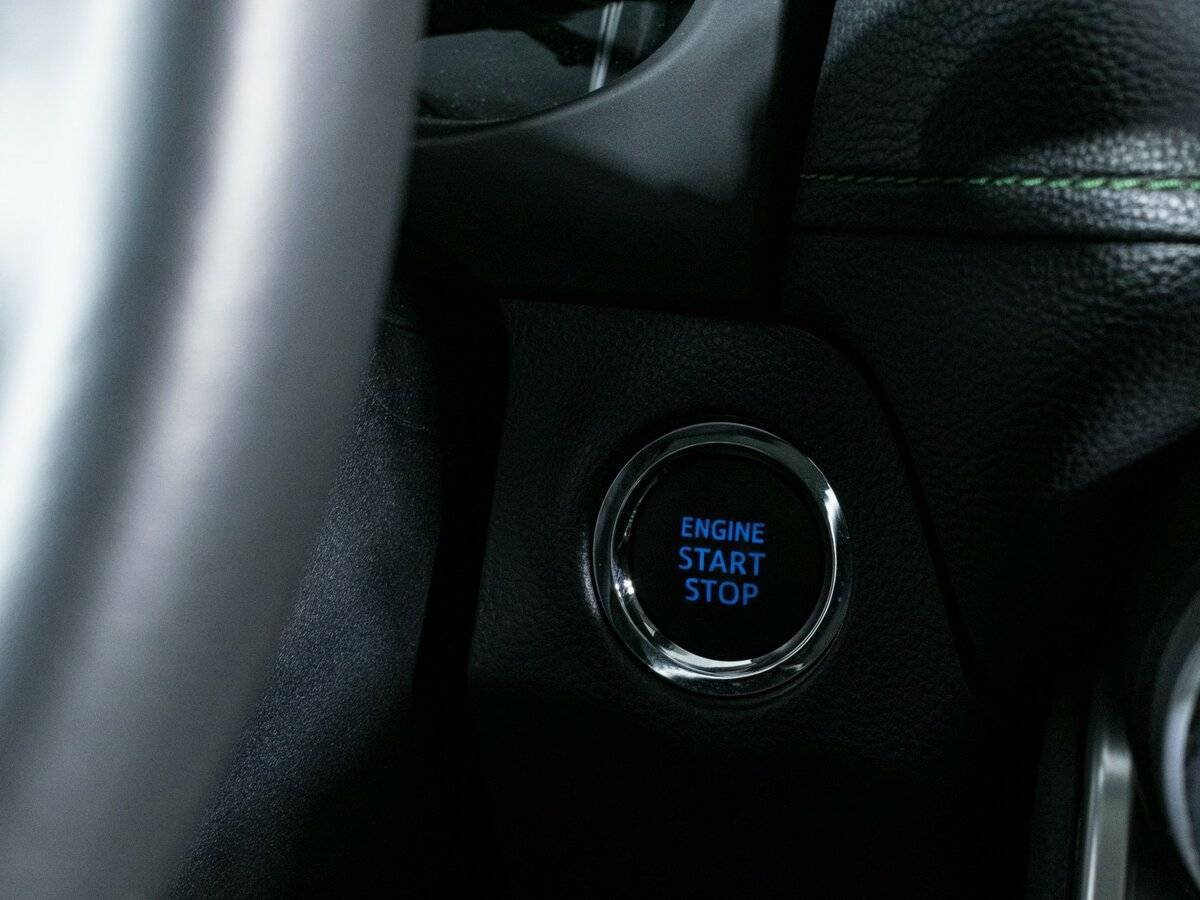 Купить Toyota RAV4 с пробегом. Фото: #16
