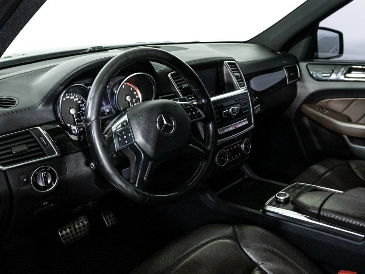 Купить Mercedes-Benz GL-Класс с пробегом. Фото: #10