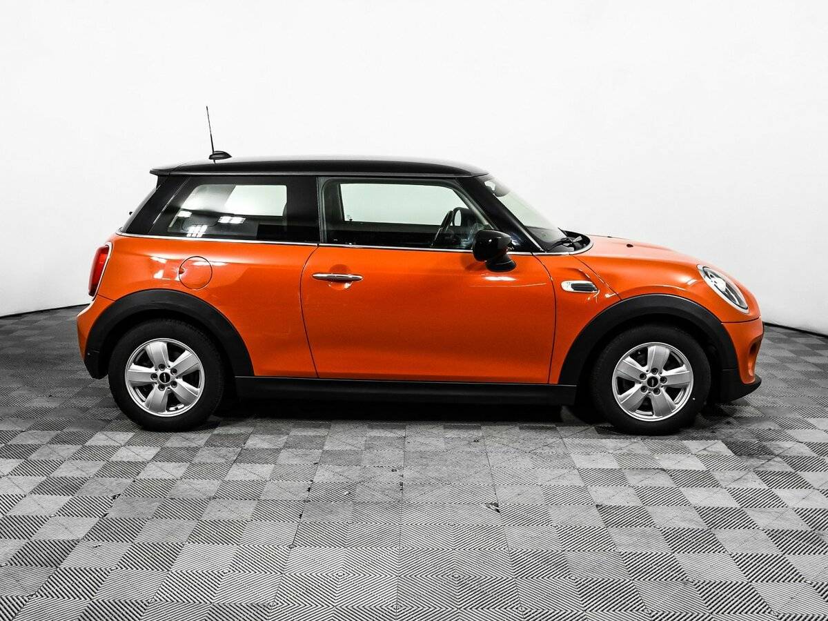 Купить Mini Hatch с пробегом. Фото: #3