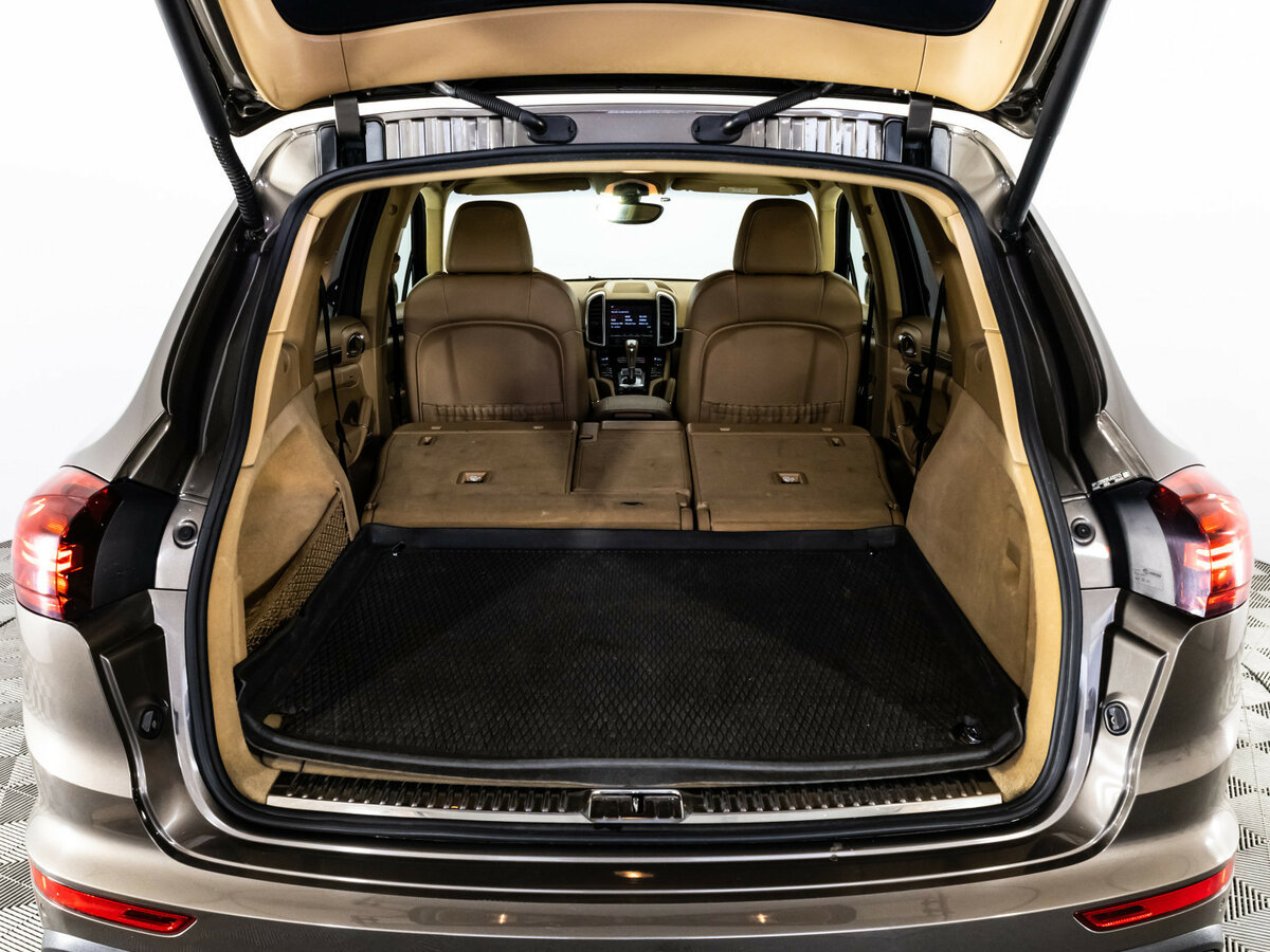 Купить Porsche Cayenne с пробегом. Фото: #24