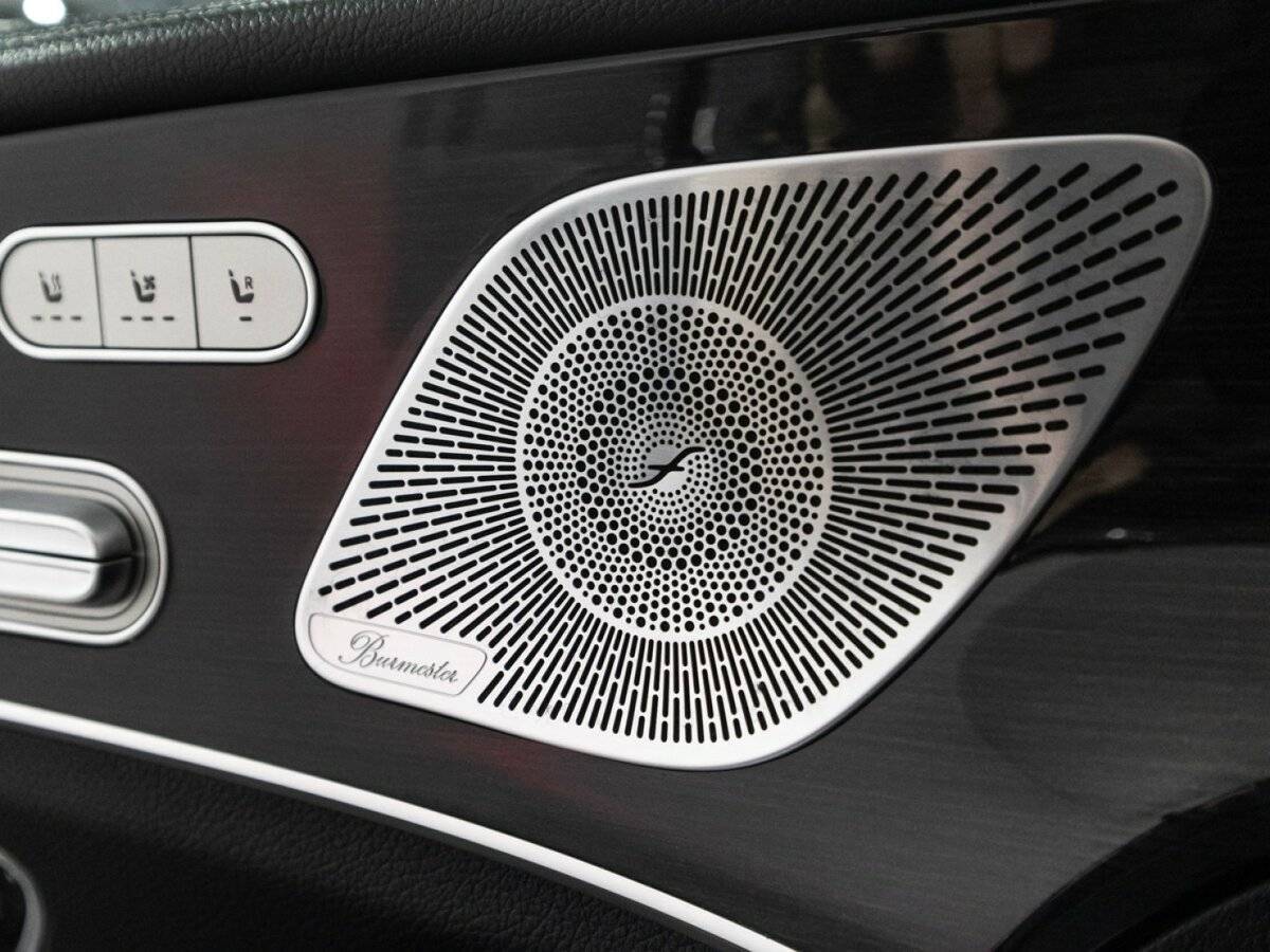 Купить Mercedes-Benz GLS с пробегом. Фото: #25