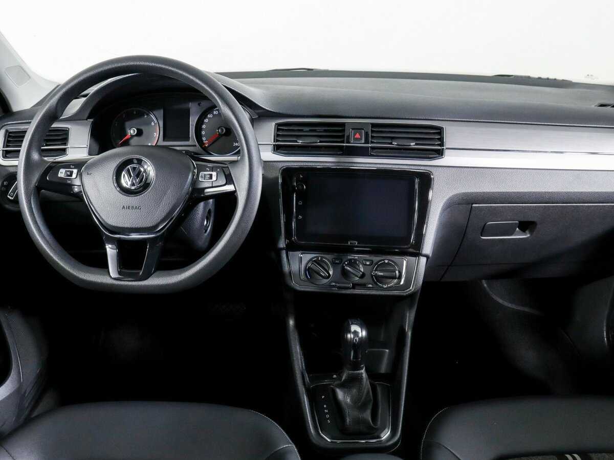 Купить Volkswagen Santana с пробегом. Фото: #8
