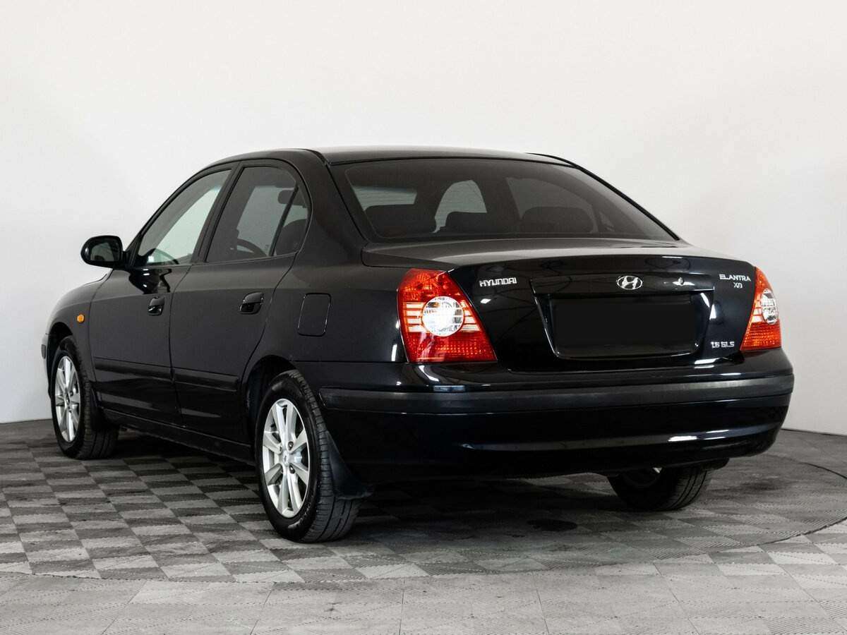 Купить Hyundai Elantra с пробегом. Фото: #6