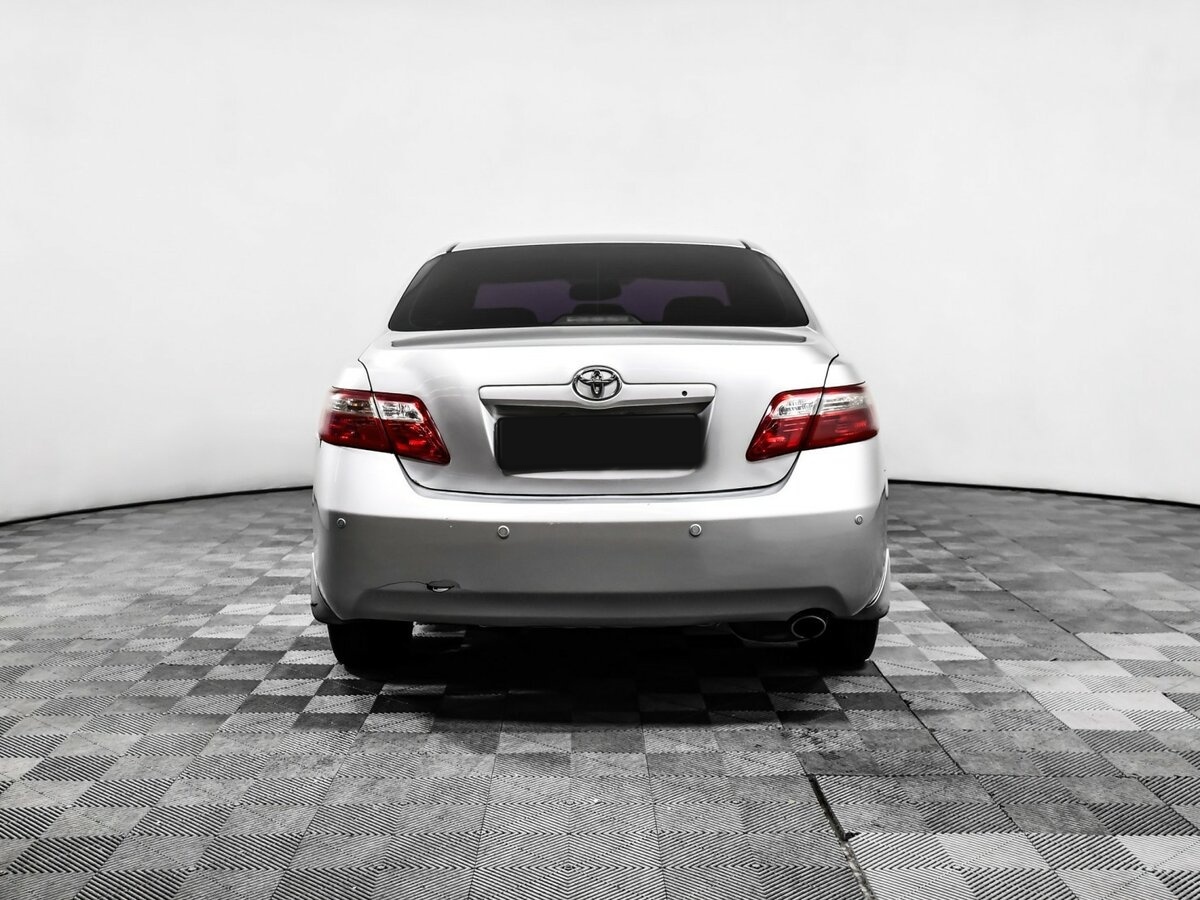 Купить Toyota Camry с пробегом. Фото: #4