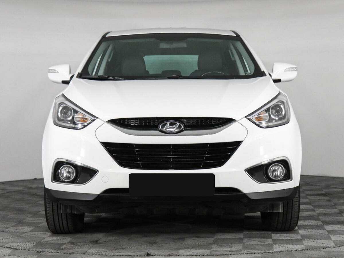 Купить Hyundai ix35 с пробегом. Фото: #1
