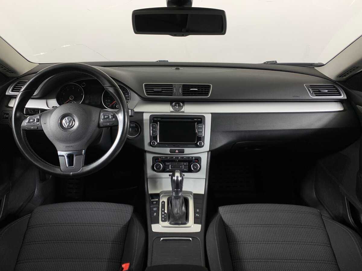 Купить Volkswagen Passat CC с пробегом. Фото: #12