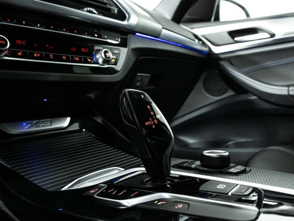 Купить BMW X3 с пробегом. Фото: #20