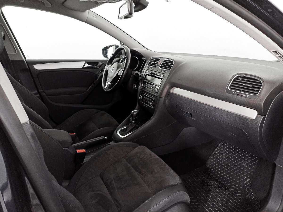 Купить Volkswagen Golf с пробегом. Фото: #8