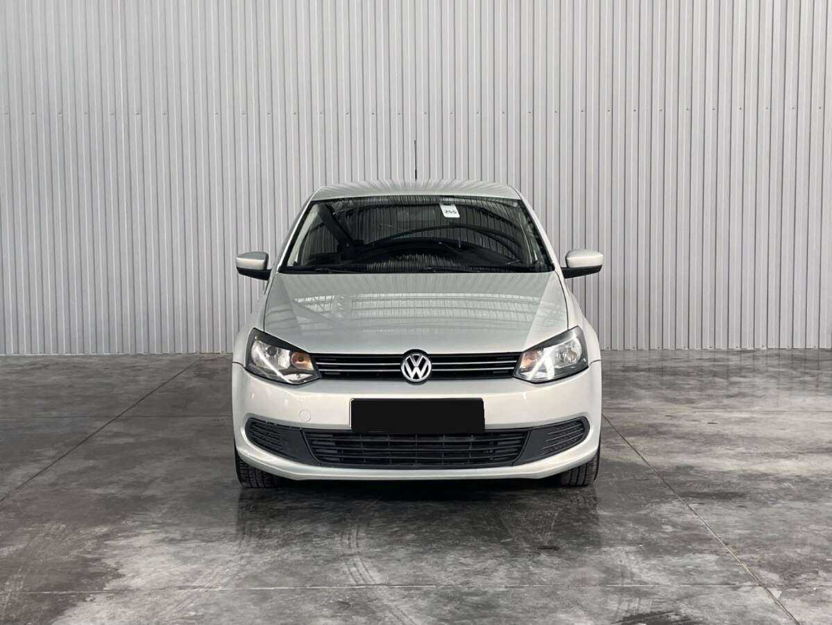 Купить Volkswagen Polo с пробегом. Фото: #1