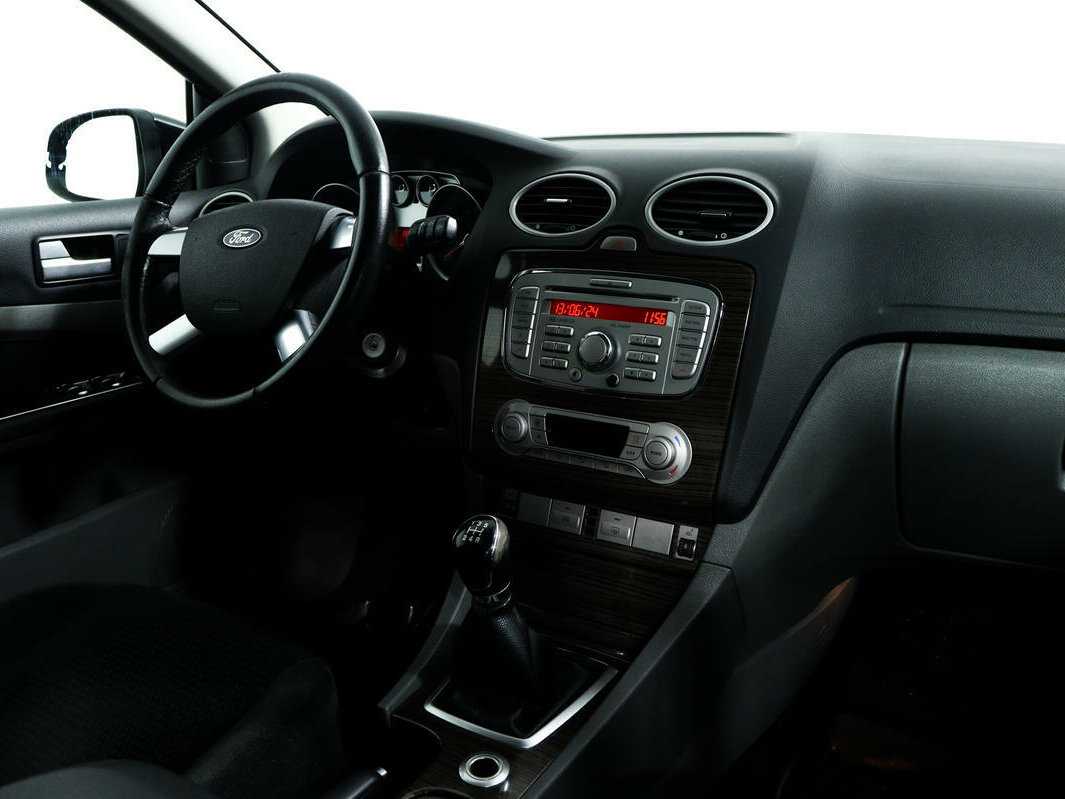 Купить Ford Focus с пробегом. Фото: #8