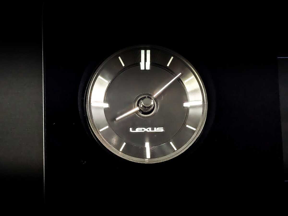 Купить Lexus ES с пробегом. Фото: #27
