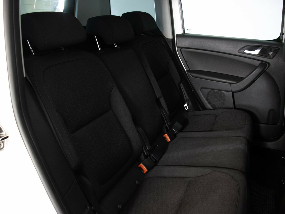 Купить Skoda Yeti с пробегом. Фото: #15
