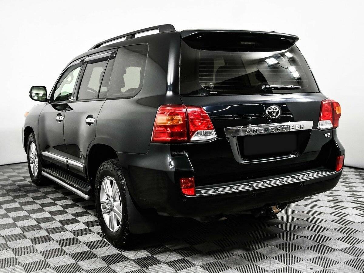 Купить Toyota Land Cruiser с пробегом. Фото: #6