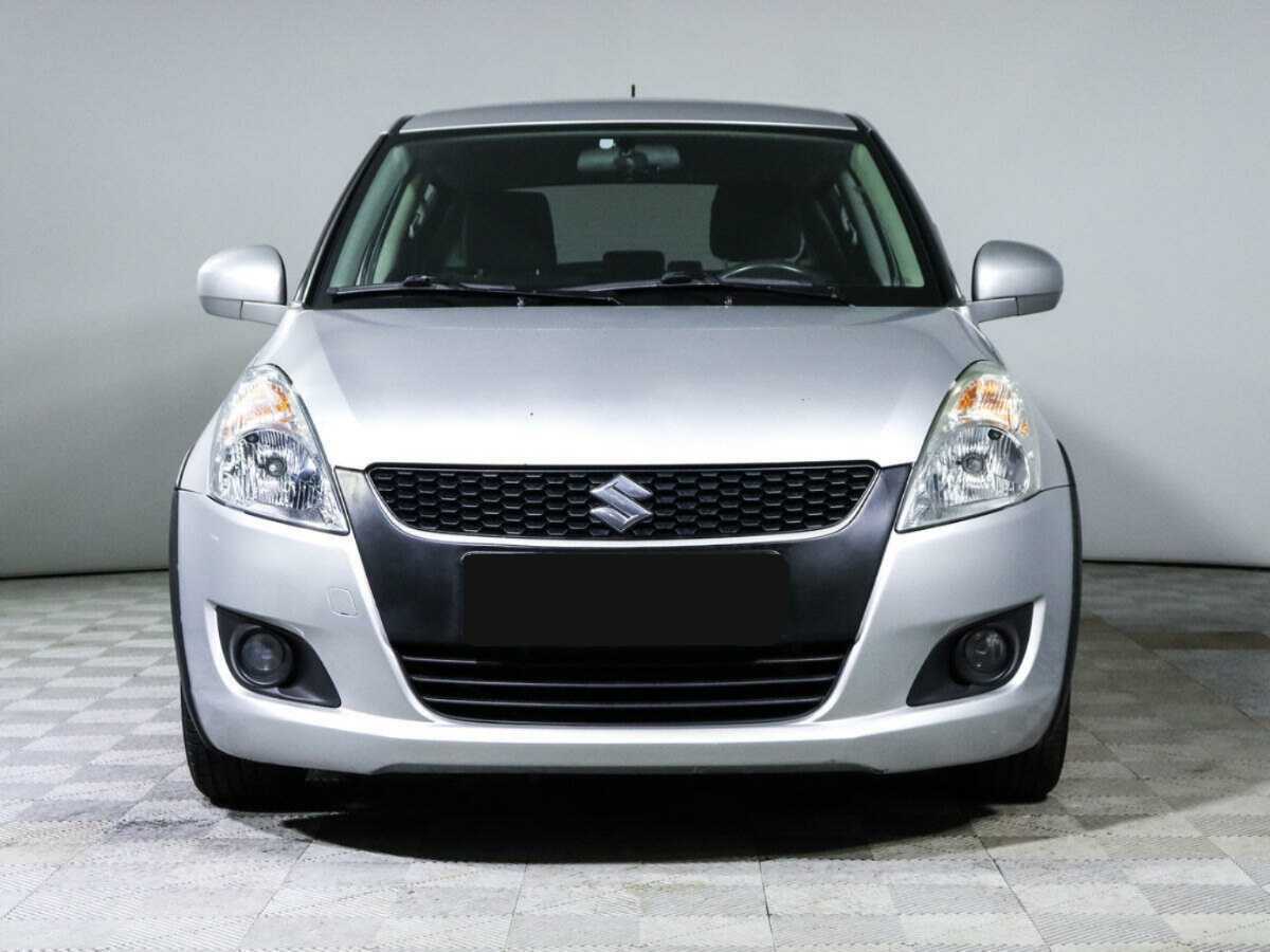 Купить Suzuki Swift с пробегом. Фото: #1