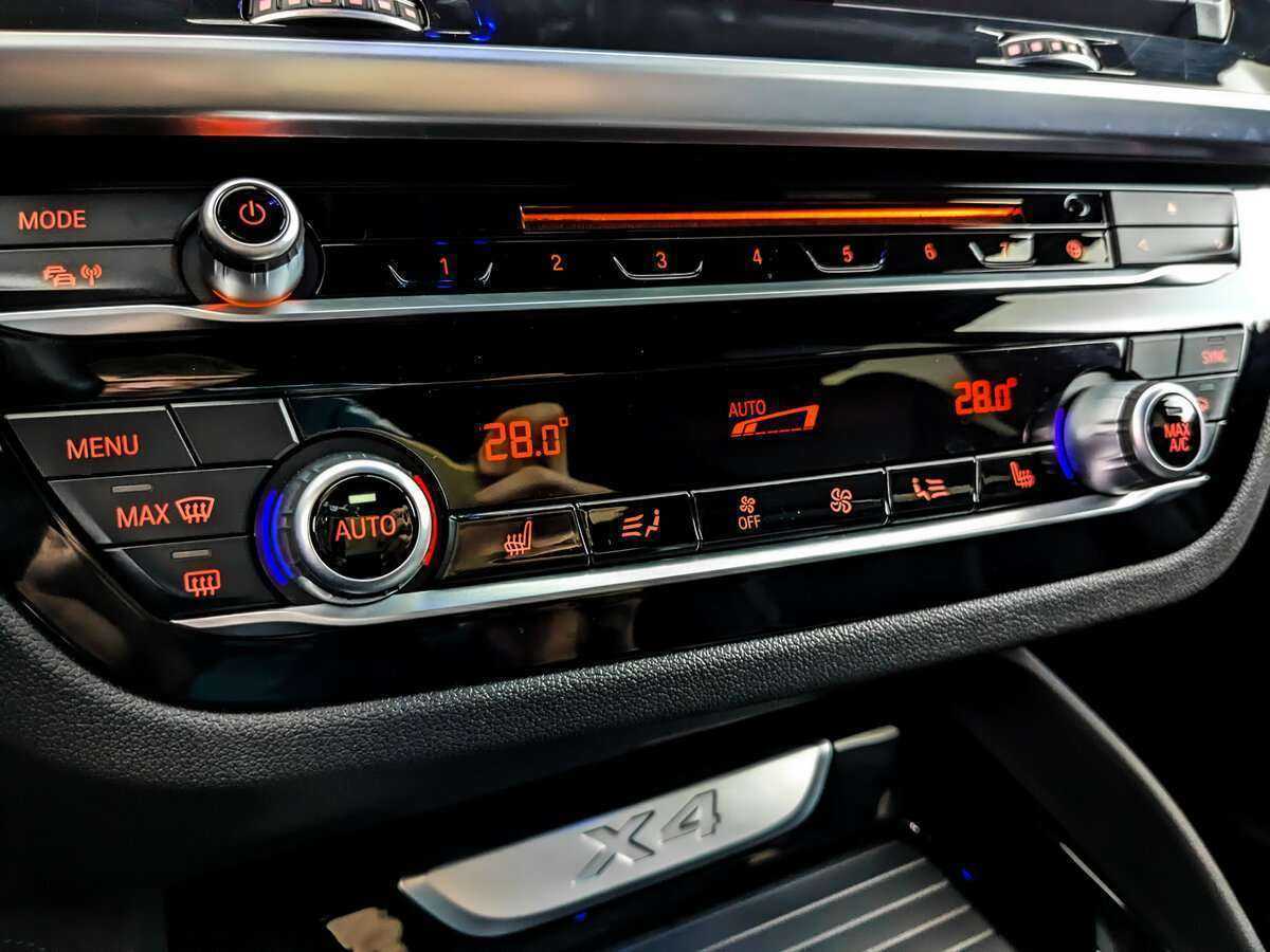 Купить BMW X4 с пробегом. Фото: #25