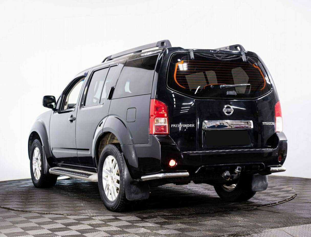 Купить Nissan Pathfinder с пробегом. Фото: #3