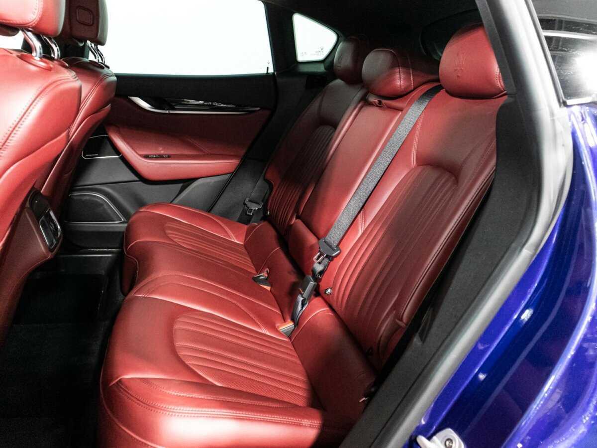 Купить Maserati Levante с пробегом. Фото: #9