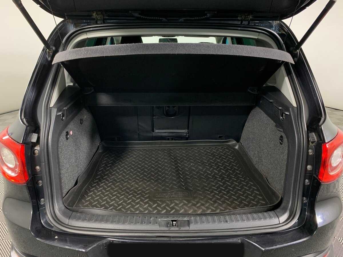 Купить Volkswagen Tiguan с пробегом. Фото: #19