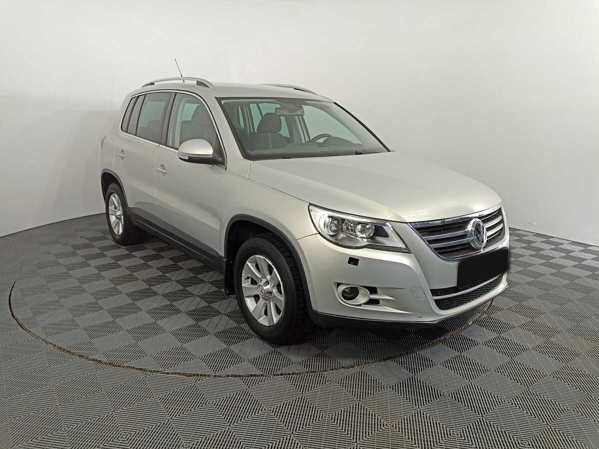 Купить Volkswagen Tiguan с пробегом. Фото: #2