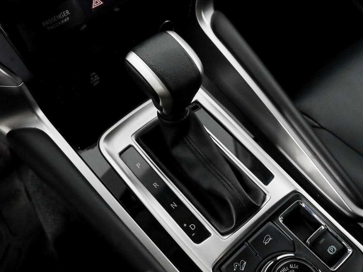 Купить Mitsubishi Pajero Sport с пробегом. Фото: #11