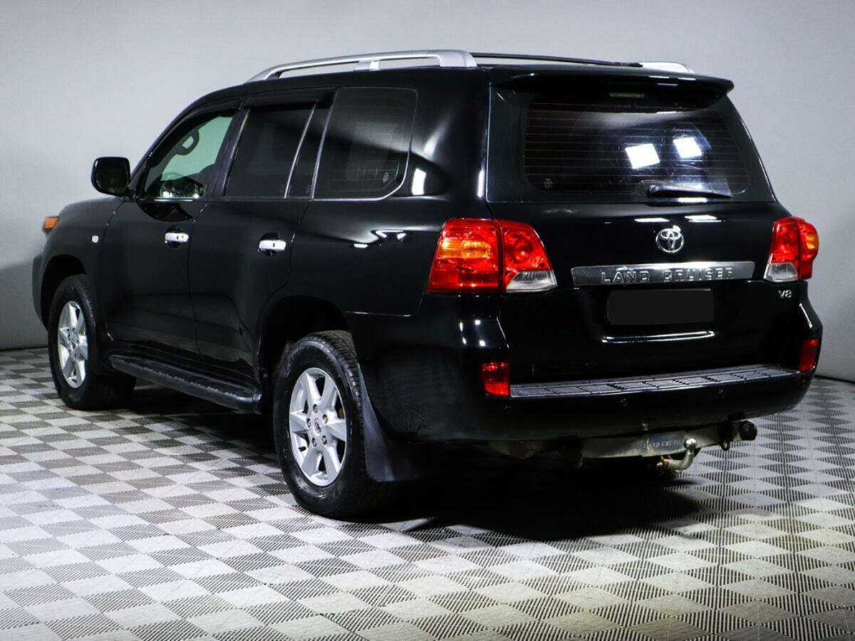 Купить Toyota Land Cruiser с пробегом. Фото: #5