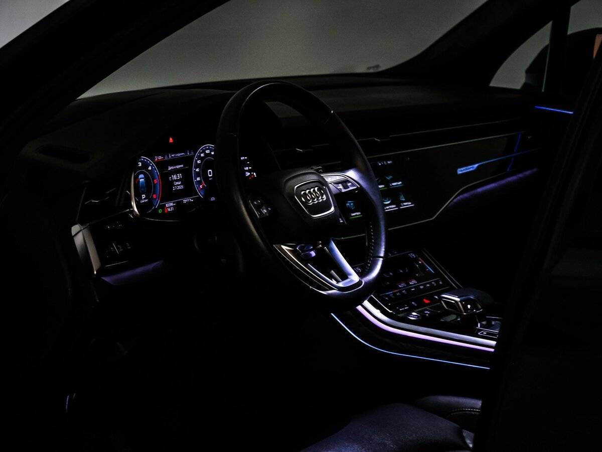 Купить Audi Q7 с пробегом. Фото: #17