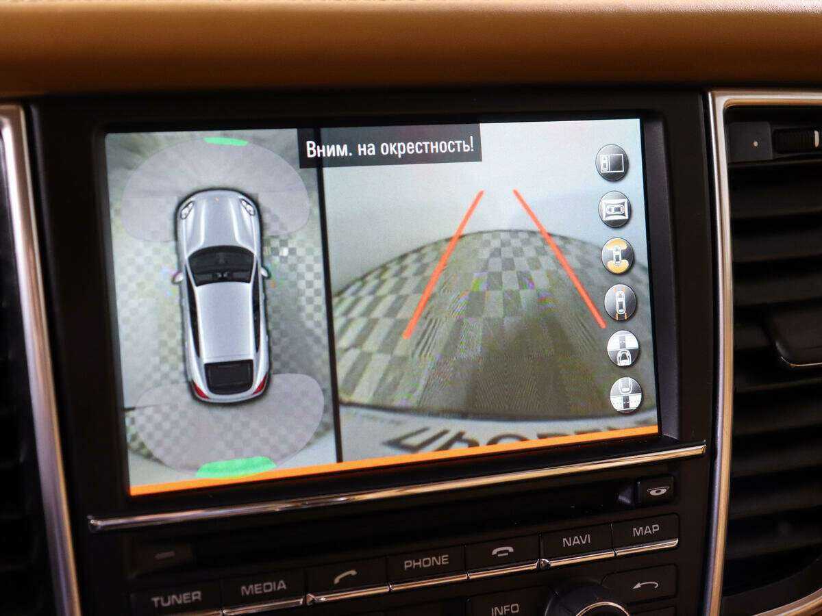 Купить Porsche Panamera с пробегом. Фото: #12